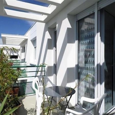 Apartment Residence Les Jardins De France Royan Exterior photo